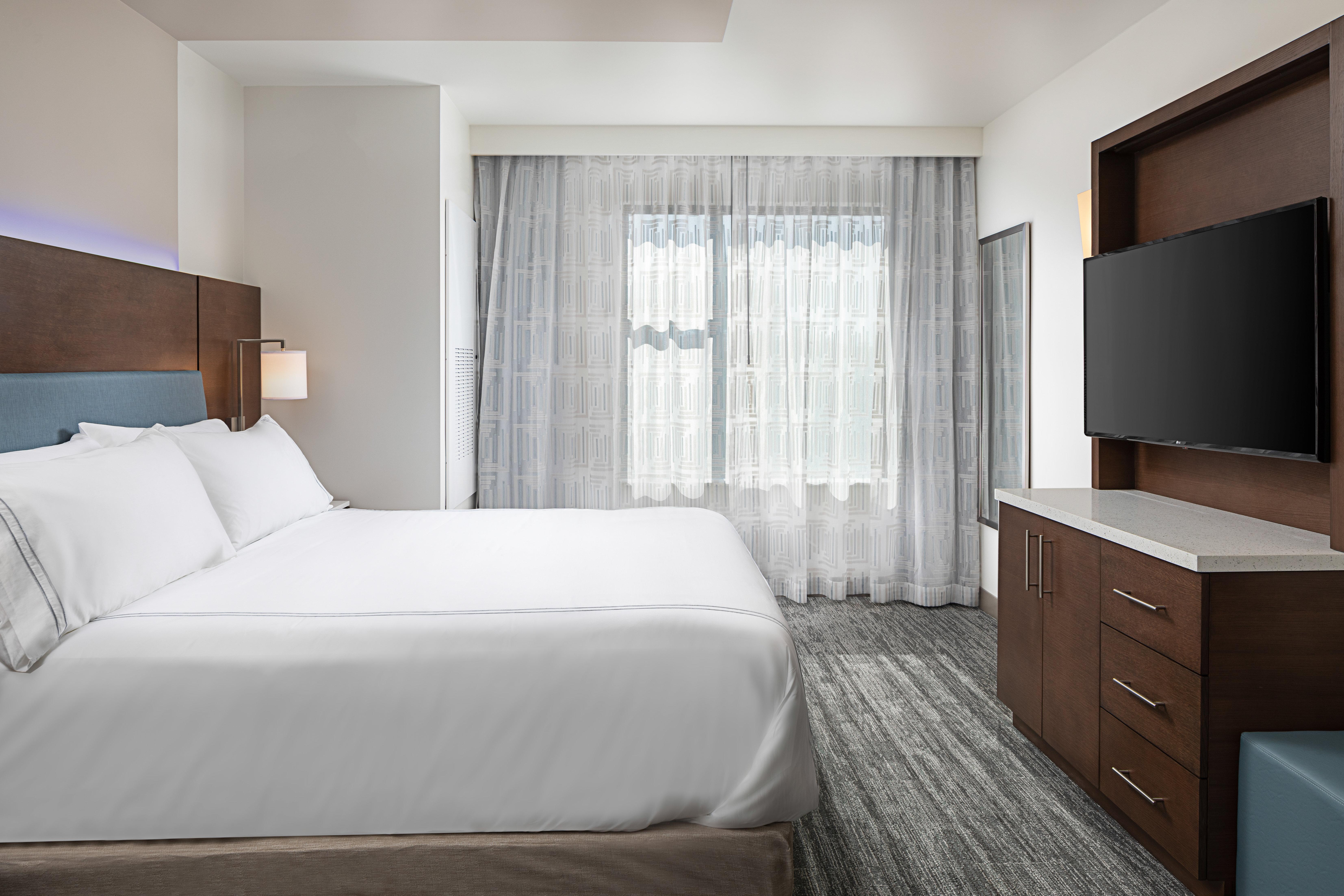 Even Hotel Alpharetta - Avalon Area By Ihg Exterior photo