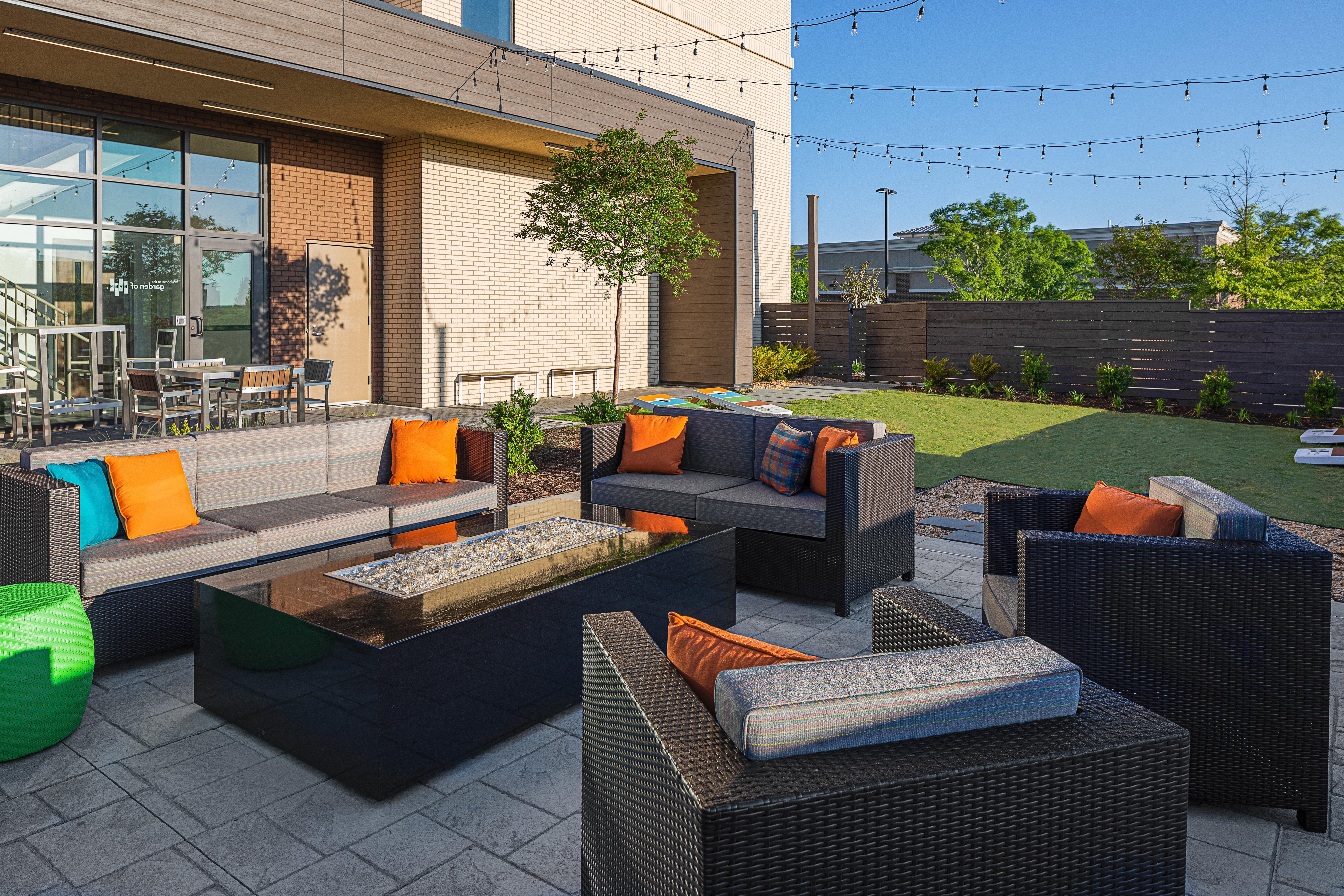 Even Hotel Alpharetta - Avalon Area By Ihg Exterior photo